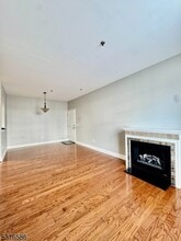 143 Limerick Ln in Phillipsburg, NJ - Building Photo - Building Photo