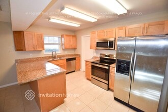 1231 Essex Dr in Wellington, FL - Foto de edificio - Building Photo