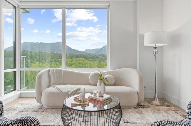 property at 680 Seylynn Cres