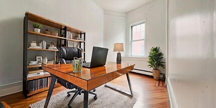 723 Bergen Ave in Jersey City, NJ - Building Photo - Building Photo