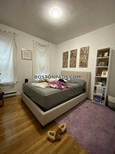 11A Cortes St, Unit 2 in Boston, MA - Building Photo - Building Photo