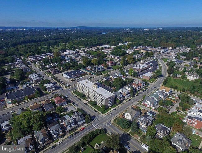 449 Hamilton St, Unit 616 in Norristown, PA - Foto de edificio - Building Photo