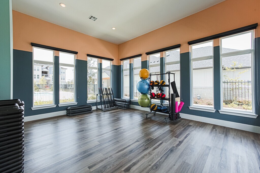 The Keegan at Mission Glen Houston, TX Apartments