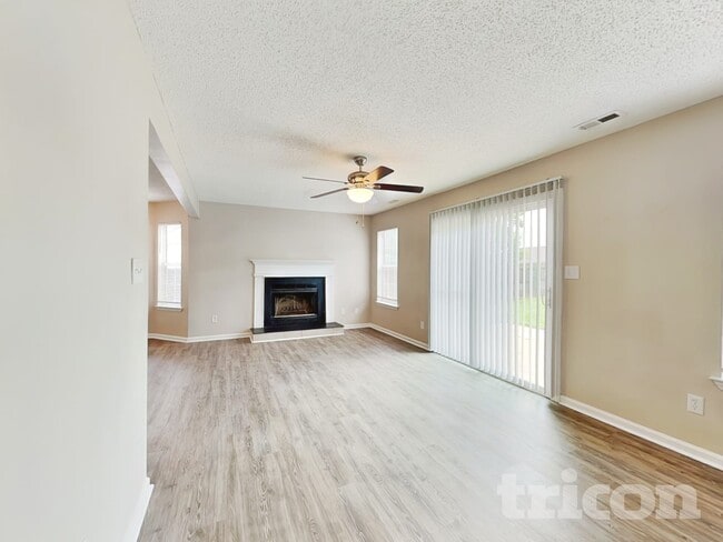 11136 White Stag Dr in Charlotte, NC - Foto de edificio - Building Photo