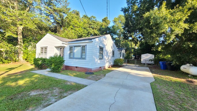 5204 Catalpa Rd in Fayetteville, NC - Building Photo - Building Photo