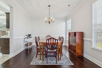 408 Willow Brook Way in Chesapeake, VA - Building Photo - Building Photo