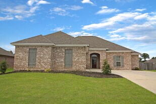 160 Chartleigh Cir in Canton, MS - Building Photo