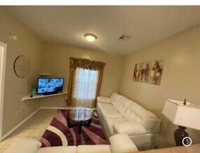 6239 Waldo Dr in New Orleans, LA - Building Photo - Building Photo