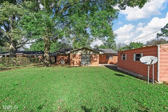 243 Martha Anne Dr in Shreveport, LA - Building Photo - Building Photo