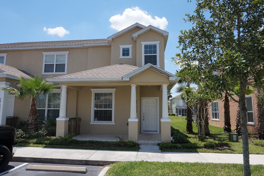 17528 Placidity Ave in Clermont, FL - Building Photo
