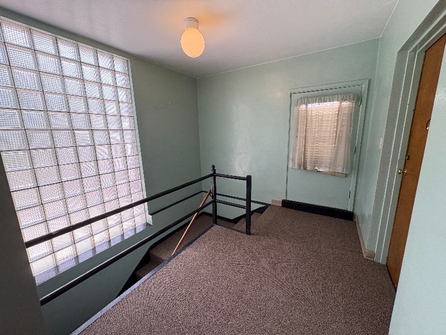 1000 Melrose Ave in Iowa City, IA - Foto de edificio - Building Photo