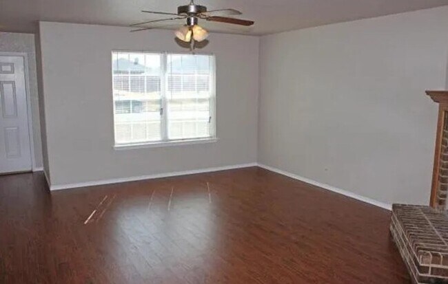 3705 Ida Dr in Killeen, TX - Building Photo - Building Photo