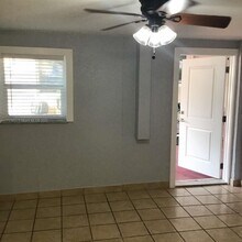 1610 NW 8th Terrace in Miami, FL - Building Photo - Building Photo