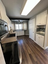 10517 St Matthew Ln in St. Ann, MO - Building Photo - Building Photo