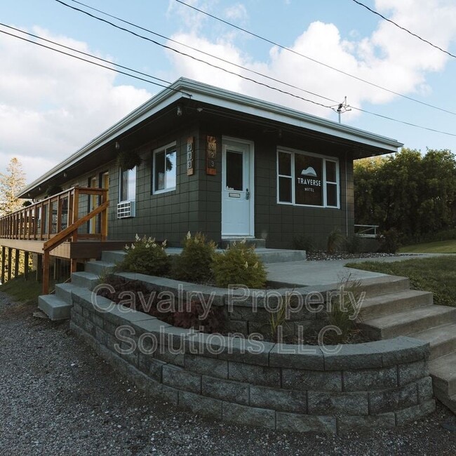 923 E Central Entrance in Duluth, MN - Building Photo - Building Photo