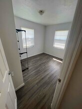 1154 Harbor Dr in North Fort Myers, FL - Building Photo - Building Photo