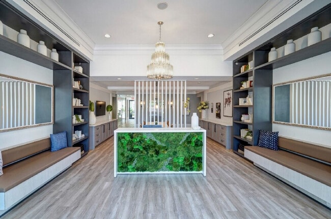 Worthing Place in Delray Beach, FL - Building Photo - Building Photo