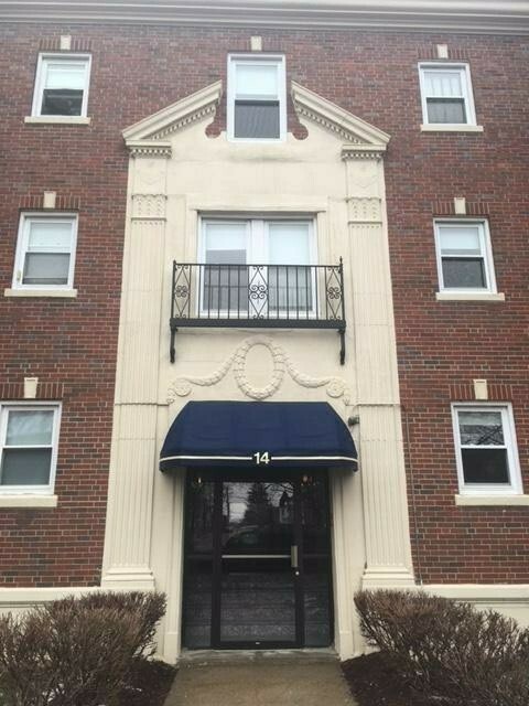 30 Russell St, Unit 1