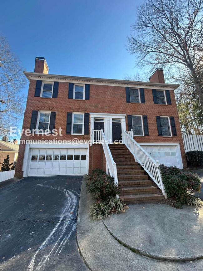 property at 7500 Roswell Rd