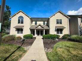 1157 Meadow Lark Way in Bethlehem, PA - Building Photo