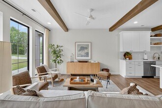 933 Prime St in West Des Moines, IA - Foto de edificio - Building Photo