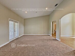 5552 Pebble Beach Dr in Lakeland, FL - Foto de edificio - Building Photo