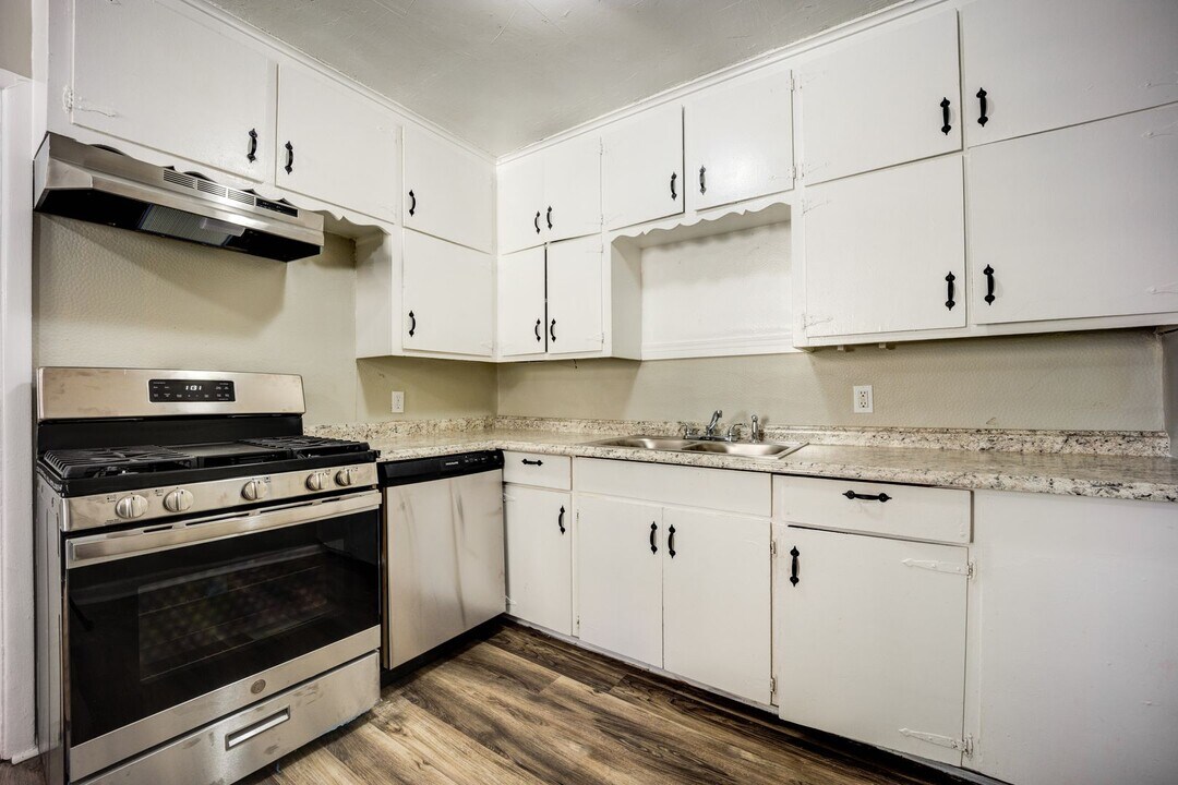 1216 N 35th St in Fort Smith, AR - Building Photo