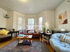 205 Hillside St, Unit 1 in Boston, MA - Building Photo