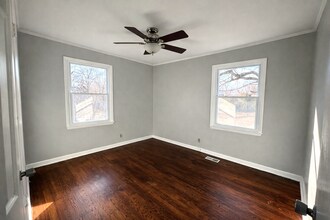 12509 E 53rd St in Kansas City, MO - Building Photo - Building Photo