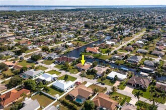 1932 SE 9th Terrace in Cape Coral, FL - Building Photo - Building Photo