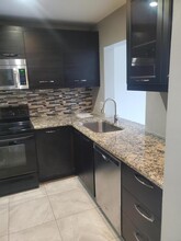 7410 Woodmont Terrace in Tamarac, FL - Building Photo - Building Photo