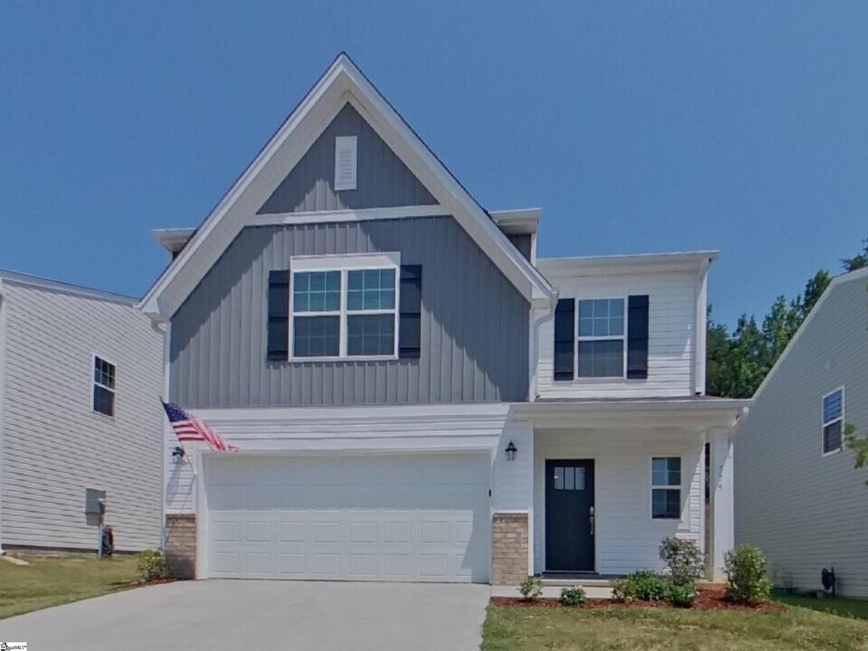 575 Wooden Duck St in Spartanburg, SC - Building Photo