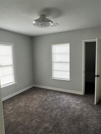 414 Clinton Park St photo'