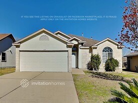 219 Sandhill Dr in Lockhart, TX - Building Photo