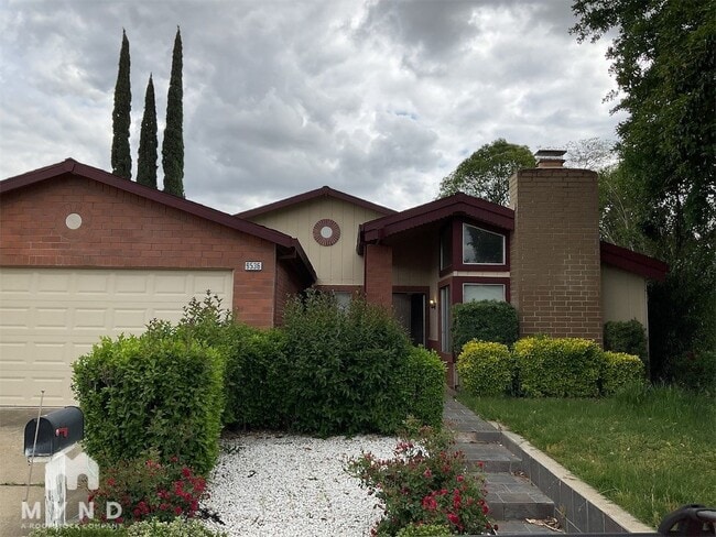 property at 9536 Mirandy Dr