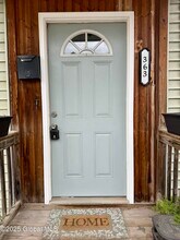 363 1st St in Troy, NY - Building Photo - Building Photo