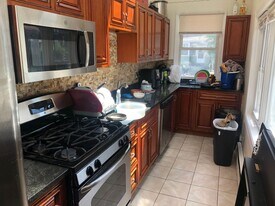 56 Pratt St in Boston, MA - Building Photo