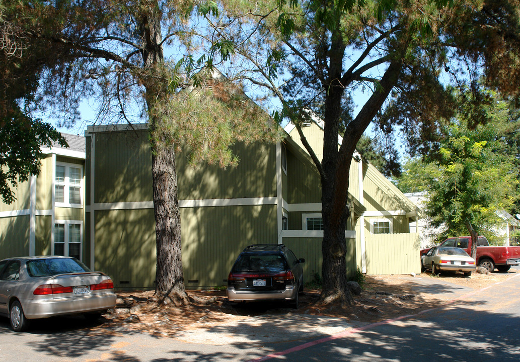 1732 Mission Blvd in Santa Rosa, CA - Building Photo