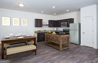 3025 Tarian Way, Unit 123007 in Decatur, GA - Building Photo - Building Photo