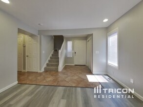 1209 Almondwood Dr in Antioch, CA - Building Photo - Building Photo