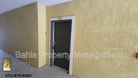 10205 Courtney Palms Blvd in Tampa, FL - Building Photo - Building Photo