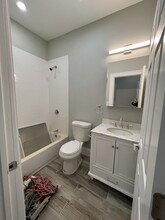 73 Pearl St, Unit 3 in Somerville, MA - Building Photo - Building Photo