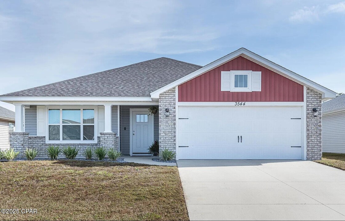 3544 Brentwood Pl in Panama City, FL - Building Photo