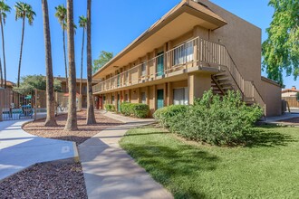 Country Club Terrace in Tucson, AZ - Foto de edificio - Building Photo