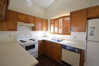 3923 W Denver St in Chandler, AZ - Building Photo - Building Photo