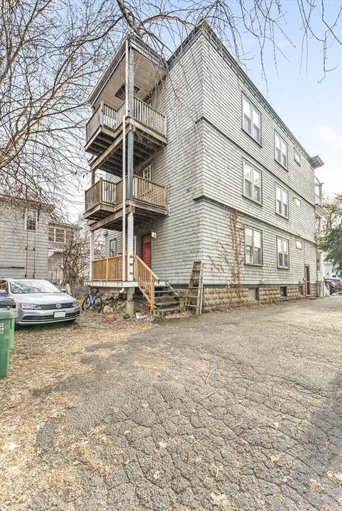 267 Allston St, Unit 3 in Cambridge, MA - Building Photo