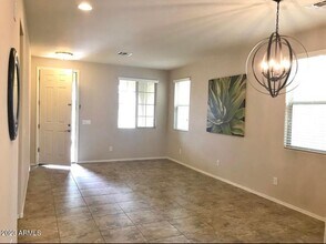7255 N 89th Dr in Glendale, AZ - Building Photo - Building Photo