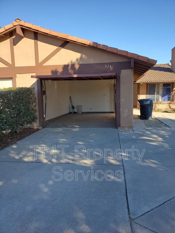 924 N O St in Lompoc, CA - Building Photo - Building Photo