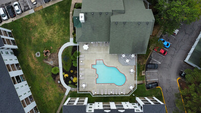 Legends At The Beach in Virginia Beach, VA - Building Photo - Building Photo