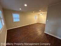 53 Acorn Rd SE photo'